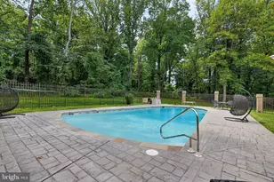 3001 Merrydale Dr, Upper Marlboro, MD 20772 - Photo 25