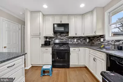 3809 Walnut Lane, Suitland, MD 20746 - Photo 3