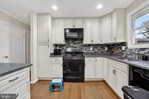 3809 Walnut Ln, Suitland, MD 20746 - Photo 3