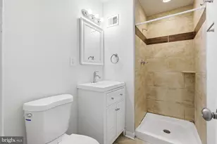542 Peacock Dr, Landover, MD 20785 - Photo 23