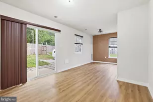 542 Peacock Dr, Landover, MD 20785 - Photo 7