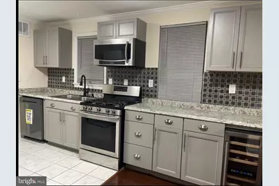 416 Topeka Avenue #A (TOP 2 LEVELS), Capitol Heights, MD 20743 - Photo 5