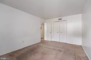 512 Wilson Bridge Dr, Oxon Hill, MD 20745 - Photo 3