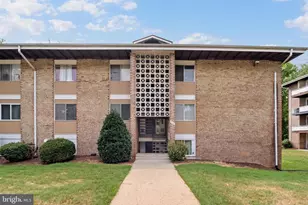 512 Wilson Bridge Dr, Oxon Hill, MD 20745 - Photo 15