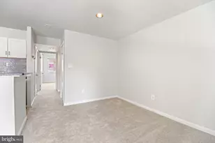 526 Wilson Bridge Dr, Oxon Hill, MD 20745 - Photo 17