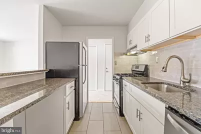 526 Wilson Bridge Drive #6727 C-1, Oxon Hill, MD 20745 - Photo 3
