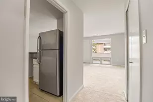 526 Wilson Bridge Dr, Oxon Hill, MD 20745 - Photo 15