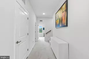3469 Carnaby St, Hyattsville, MD 20782 - Photo 23
