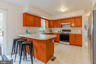 2024 Evansdale Dr, Hyattsville, MD 20783 - Photo 9