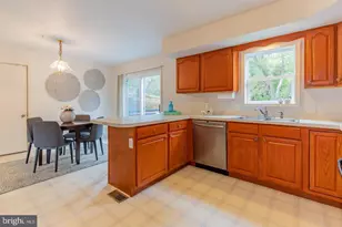 2024 Evansdale Dr, Hyattsville, MD 20783 - Photo 17