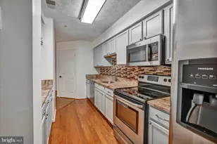 3708 Excalibur Ct, Bowie, MD 20716 - Photo 11