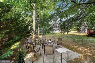2505 Falling Brook Terrace, Hyattsville, MD 20783 - Photo 15