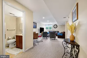 2505 Falling Brook Terrace, Hyattsville, MD 20783 - Photo 3