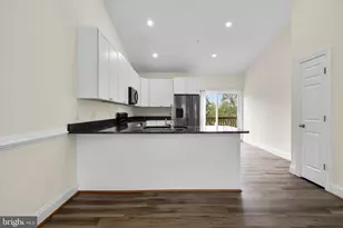 5405 Auth Rd, Suitland, MD 20746 - Photo 11