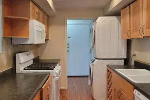 10239 Prince Pl, Upper Marlboro, MD 20774 - Photo 7