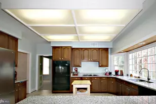 4708 Silverbrook Way, Bowie, MD 20720 - Photo 5