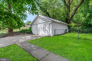 1000 Owens Rd, Oxon Hill, MD 20745 - Photo 27