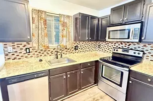 6001 Surrey Square Ln, District Heights, MD 20747 - Photo 5
