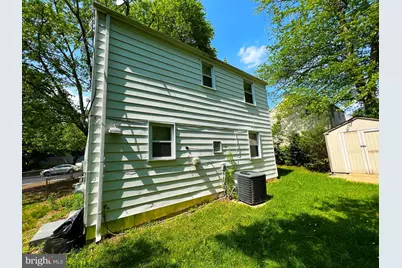 7009 Hawthorne, Landover, MD 20785 - Photo 5