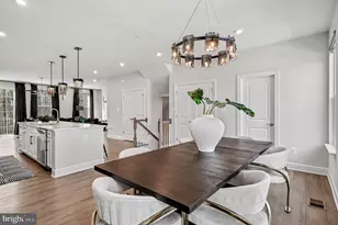 10878 Foxtrot Cir, Upper Marlboro, MD 20772 - Photo 11