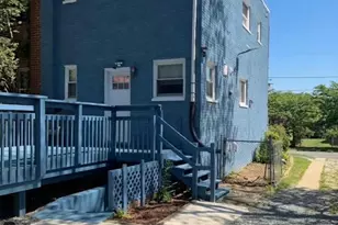 1821 Longfellow St, Hyattsville, MD 20782 - Photo 3