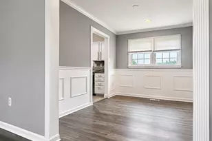 206 Mountain View Ct, Hyattsville, MD 20785 - Photo 3