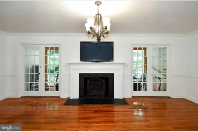 301 Loureiro Lane, Oxon Hill, MD 20745 - Photo 13