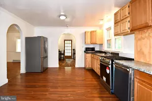 301 Loureiro Ln, Oxon Hill, MD 20745 - Photo 7