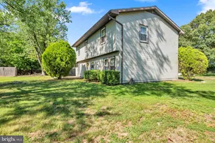 10815 Garnet Dr, Upper Marlboro, MD 20772 - Photo 25