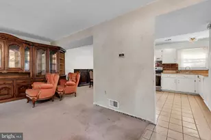 10815 Garnet Dr, Upper Marlboro, MD 20772 - Photo 3
