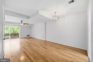 8026 Lakecrest Dr, Greenbelt, MD 20770 - Photo 11