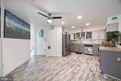 6211 Gilbralter Lane, Bowie, MD 20720 - Photo 7