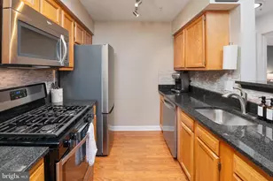 8961 Town Center Cir, Upper Marlboro, MD 20774 - Photo 9