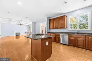 14203 Coleford Ct, Laurel, MD 20707 - Photo 13