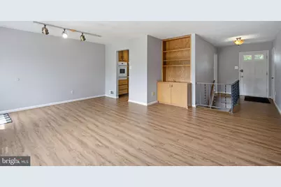 8813 Patricia Court, College Park, MD 20740 - Photo 5
