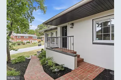 6410 Bushey Drive, Temple Hills, MD 20748 - Photo 5