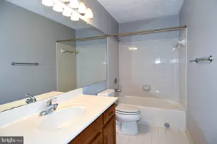 13703 Lord Sterling Pl, Upper Marlboro, MD 20772 - Photo 25