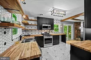 12208 Westview Dr, Upper Marlboro, MD 20772 - Photo 17