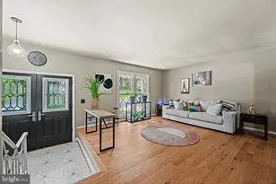 12208 Westview Dr, Upper Marlboro, MD 20772 - Photo 11