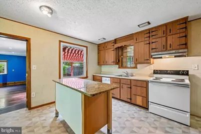 8830 Bluffwood Lane, Fort Washington, MD 20744 - Photo 7