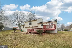17209 Clairfield Ln, Upper Marlboro, MD 20772 - Photo 9