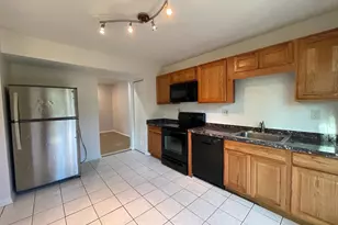 7233 Mill Creek Ct, Laurel, MD 20707 - Photo 9