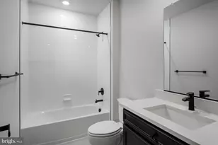 6556 Clubhouse Dr, Laurel, MD 20708 - Photo 25