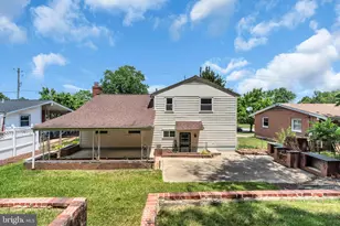 7536 Abbington Dr, Oxon Hill, MD 20745 - Photo 37