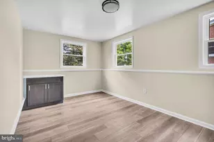 7536 Abbington Dr, Oxon Hill, MD 20745 - Photo 9