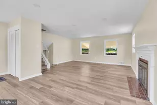 7536 Abbington Dr, Oxon Hill, MD 20745 - Photo 3