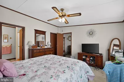 9413 Gumtree Park Street, Capitol Heights, MD 20743 - Photo 17