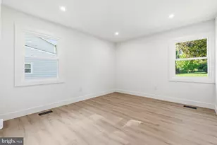 13010 Viewpoint Ln, Bowie, MD 20715 - Photo 23