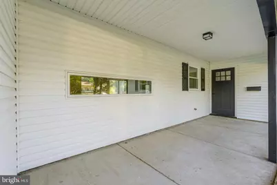 13010 Viewpoint Lane, Bowie, MD 20715 - Photo 3