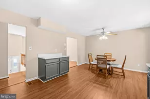 4004 Hobart Ct, Springdale, MD 20774 - Photo 11